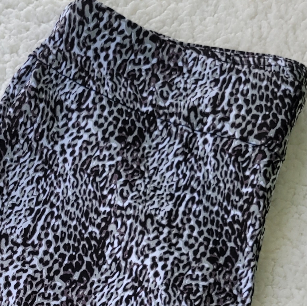 Counterparts Sz 10 Animal Print Pant - Picture 6 of 14